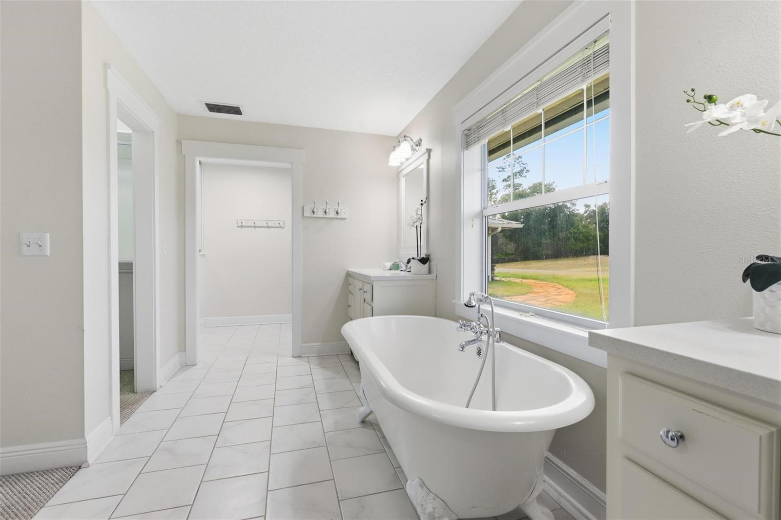 DELEON SPG HEIGHTS 15TH DIVN - Residential