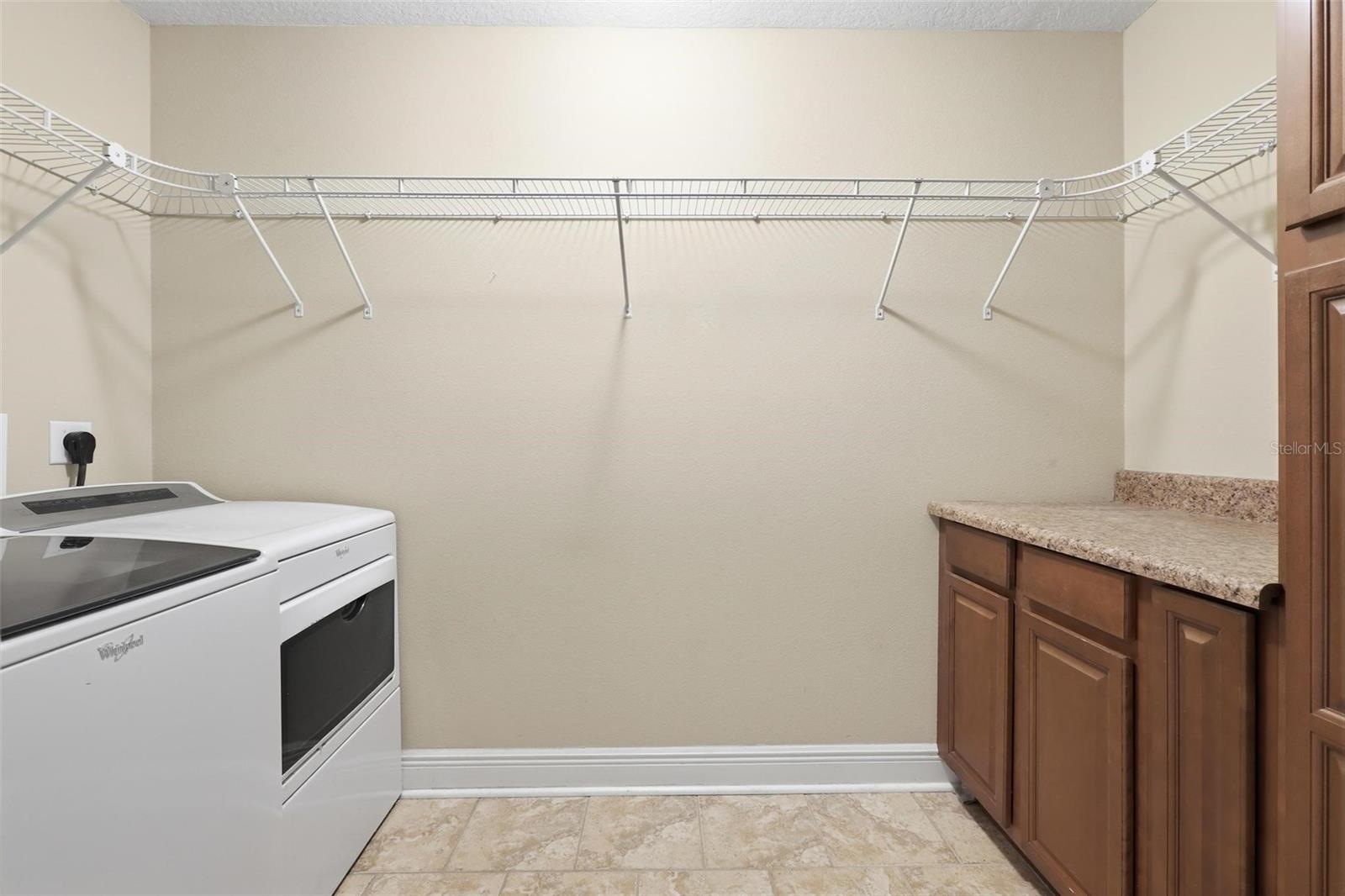 DELEON SPG HEIGHTS 15TH DIVN - Residential