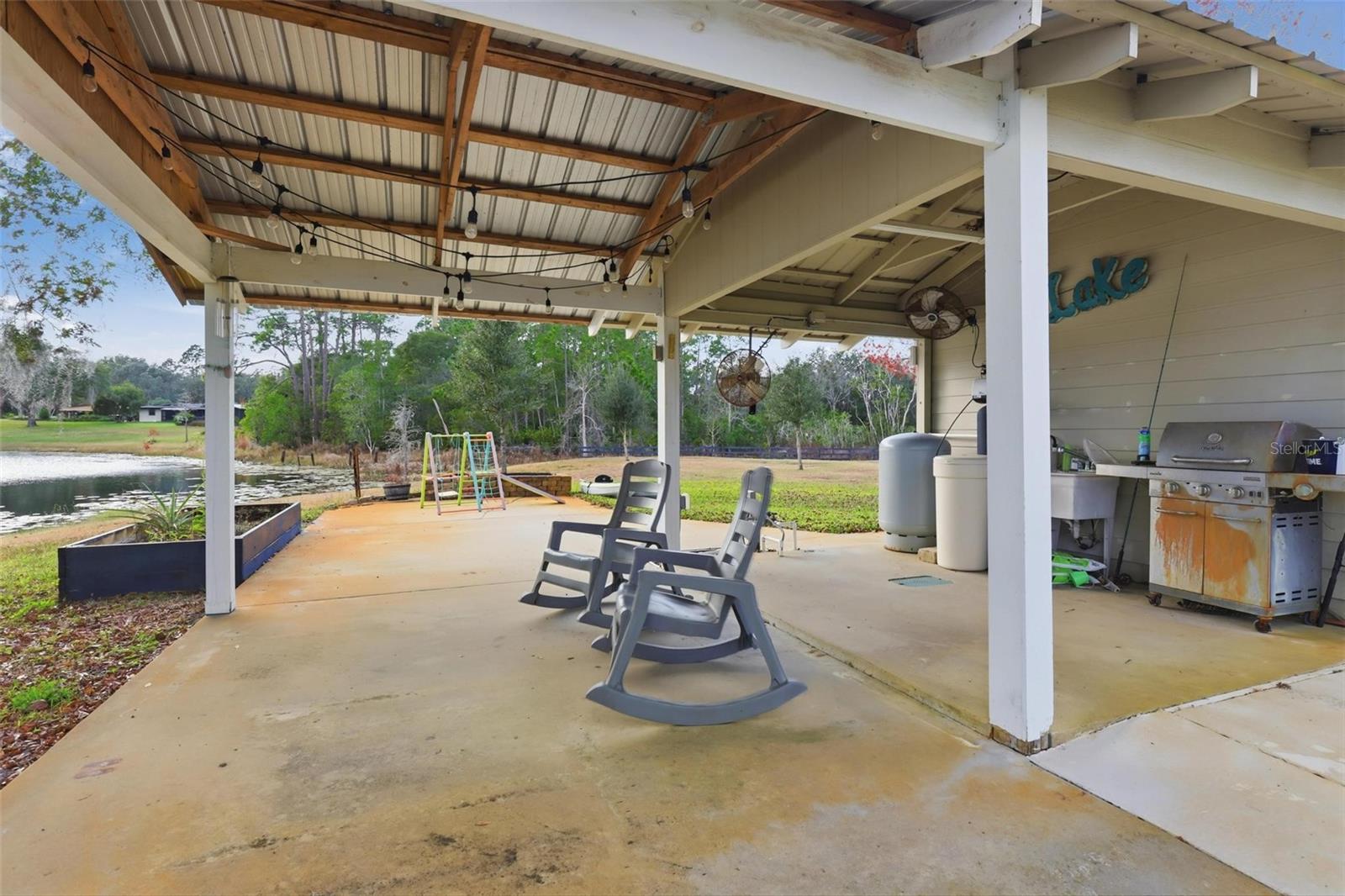 DELEON SPG HEIGHTS 15TH DIVN - Residential