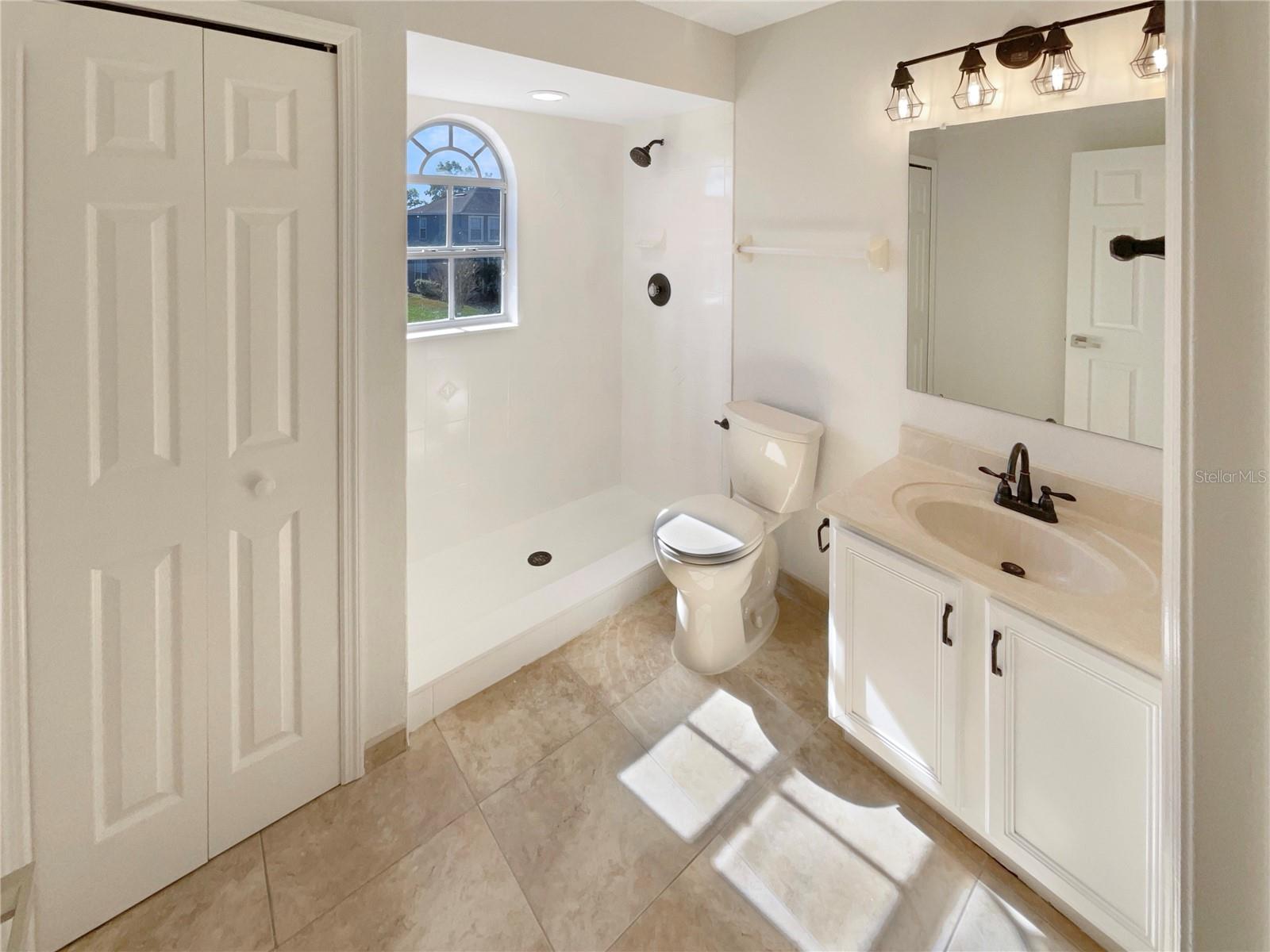 CARILLON TR 301 AT - Residential