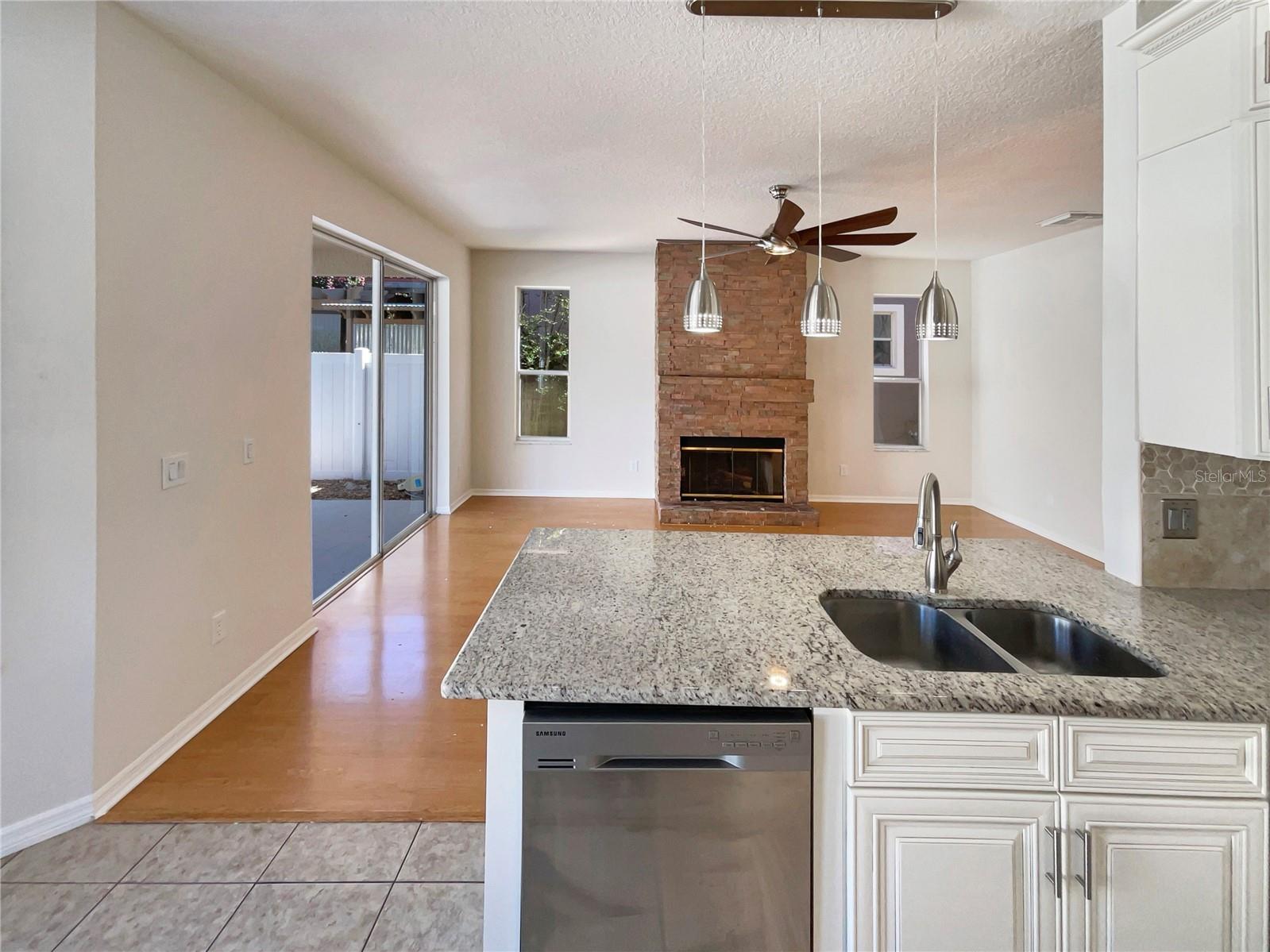 CARILLON TR 301 AT - Residential