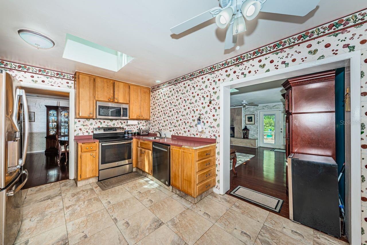 BELLEAIR ESTATES 4TH ADD - Residential