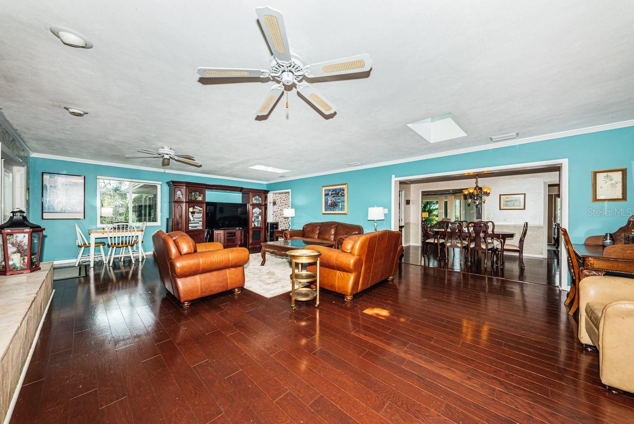 BELLEAIR ESTATES 4TH ADD - Residential