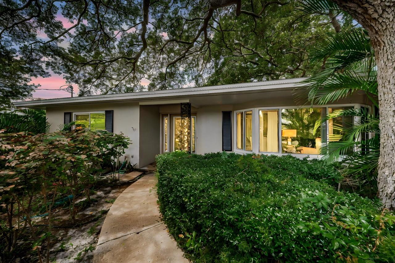 BELLEAIR ESTATES 4TH ADD - Residential