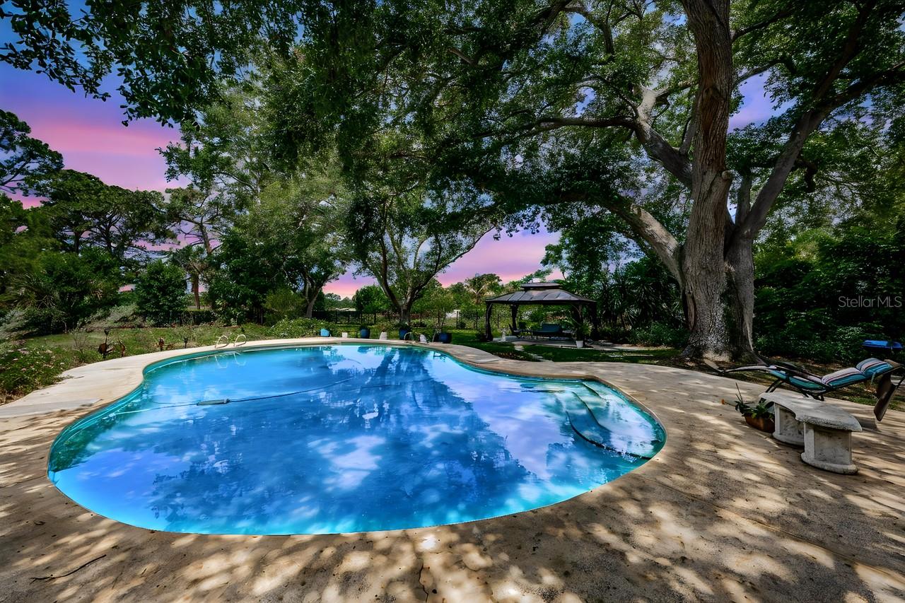 BELLEAIR ESTATES 4TH ADD - Residential