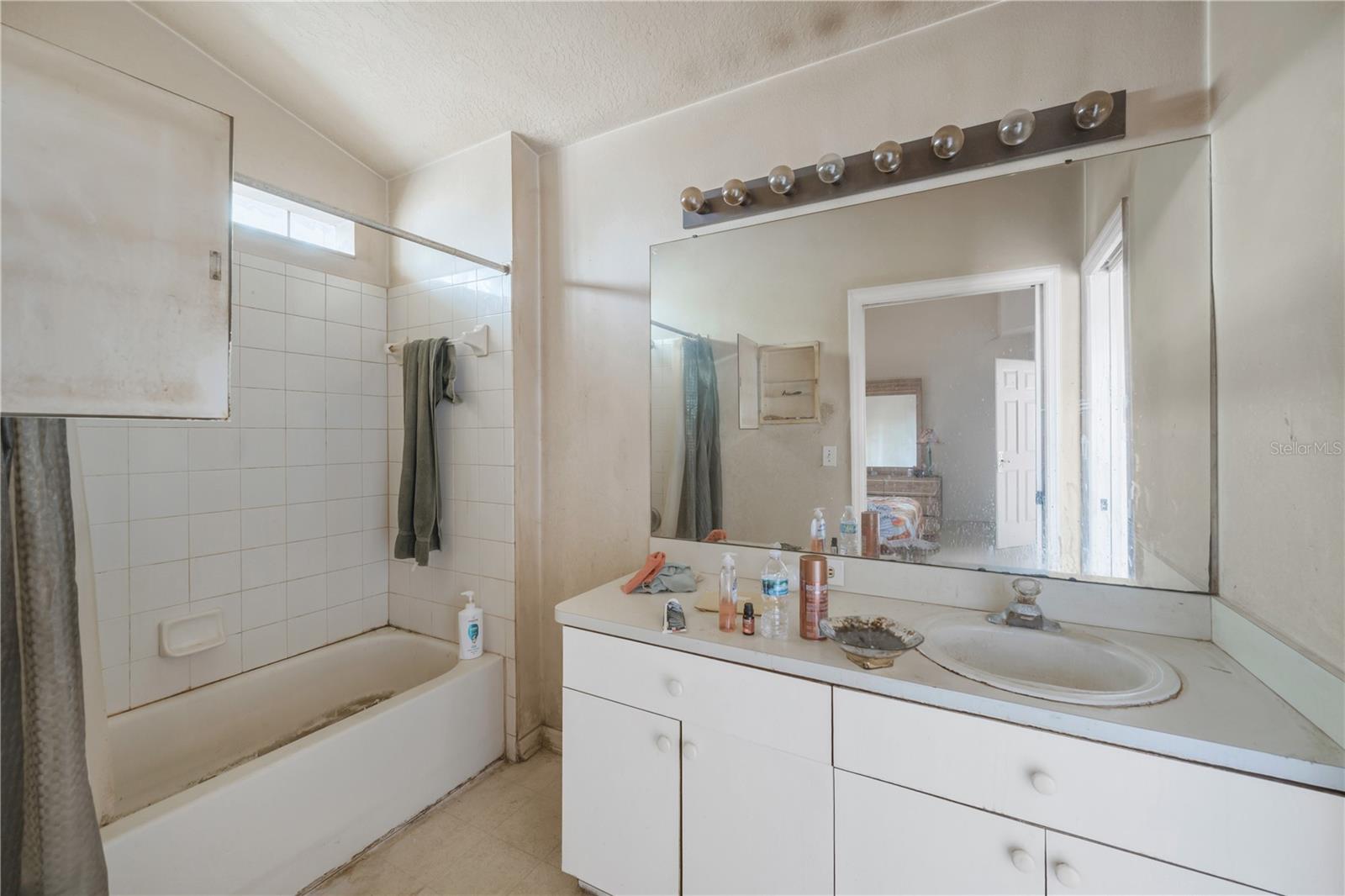 SOMERSET TR A-1 - Residential