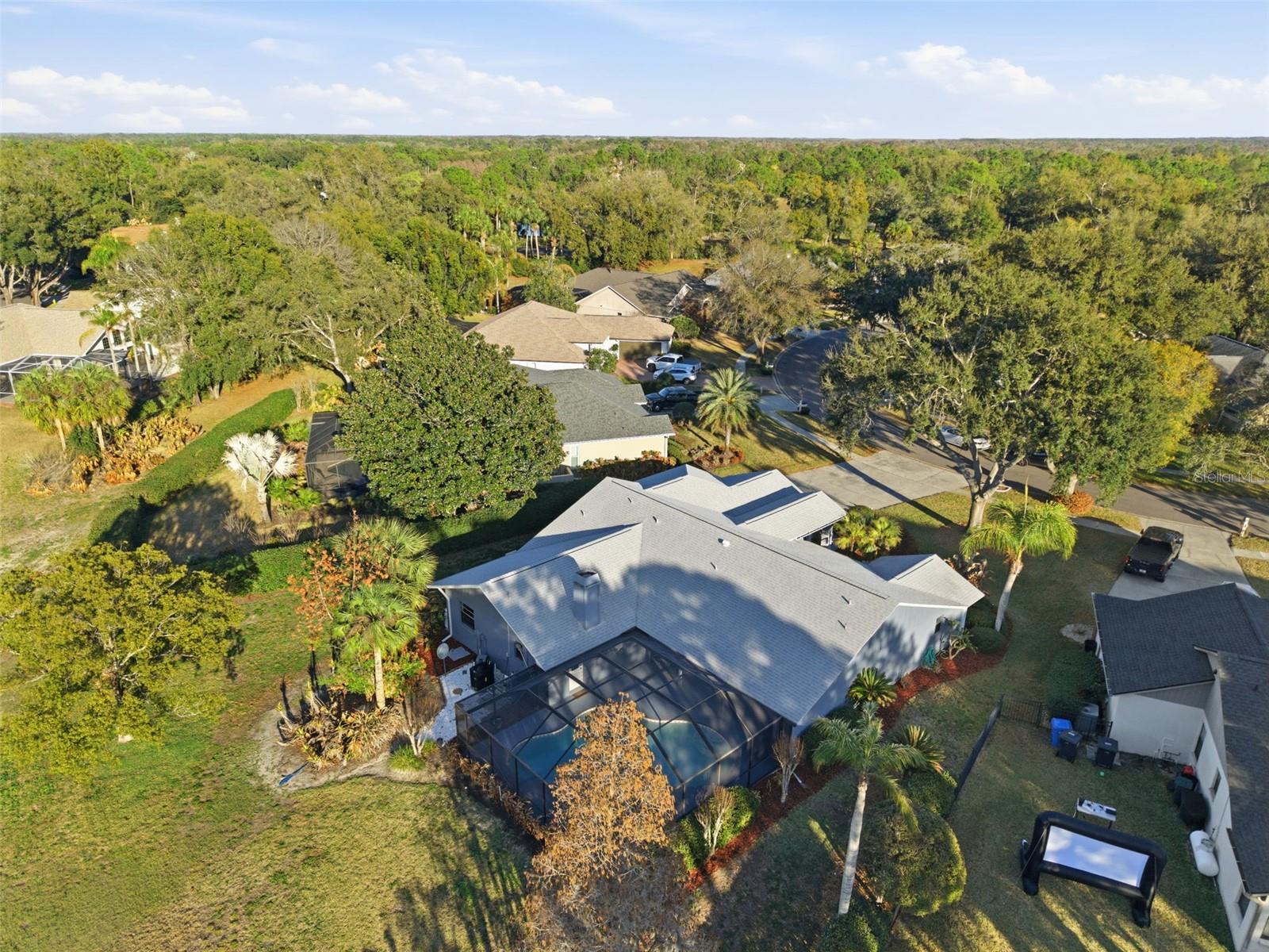 RIVER HILLS COUNTRY CLUB PH - Residential