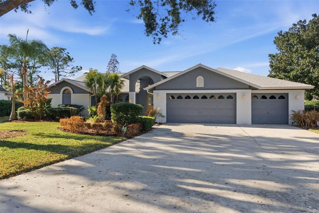 Photo of 3916 Cedar Cay Circle, Valrico, FL 33596 (MLS # TB8479340)