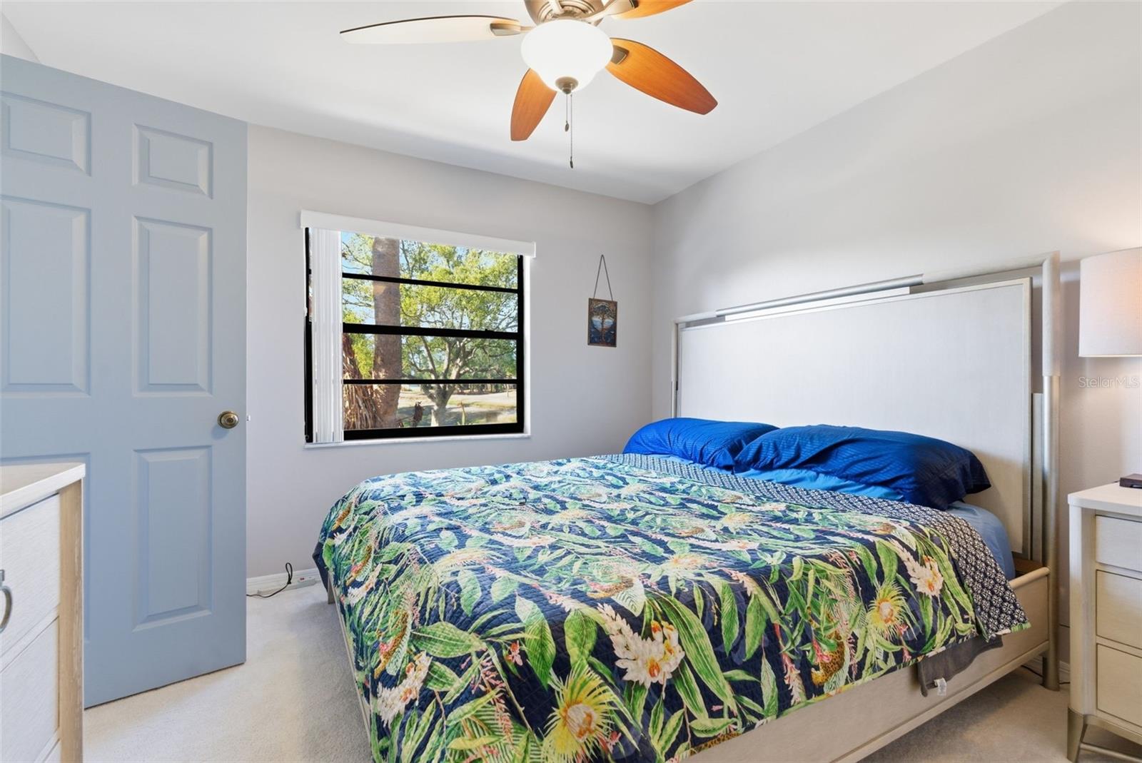 RIVER HILLS COUNTRY CLUB PH - Residential