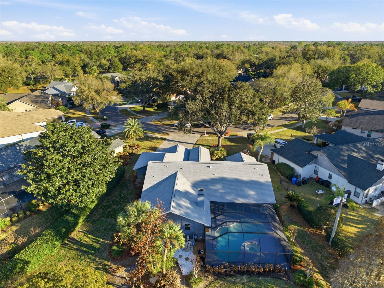 RIVER HILLS COUNTRY CLUB PH - Residential