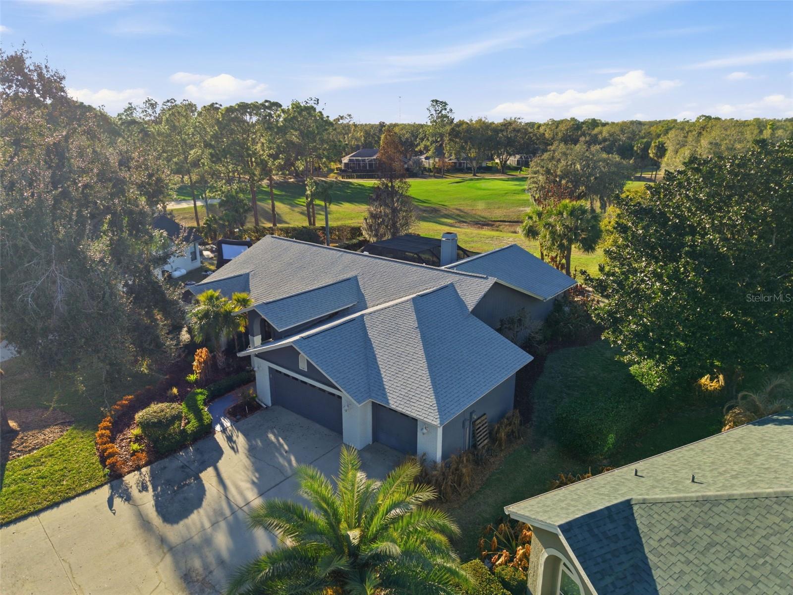 RIVER HILLS COUNTRY CLUB PH - Residential