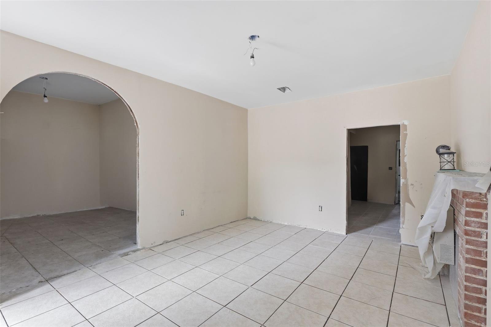 FUQUAYS DAYTONA BEACH - Residential