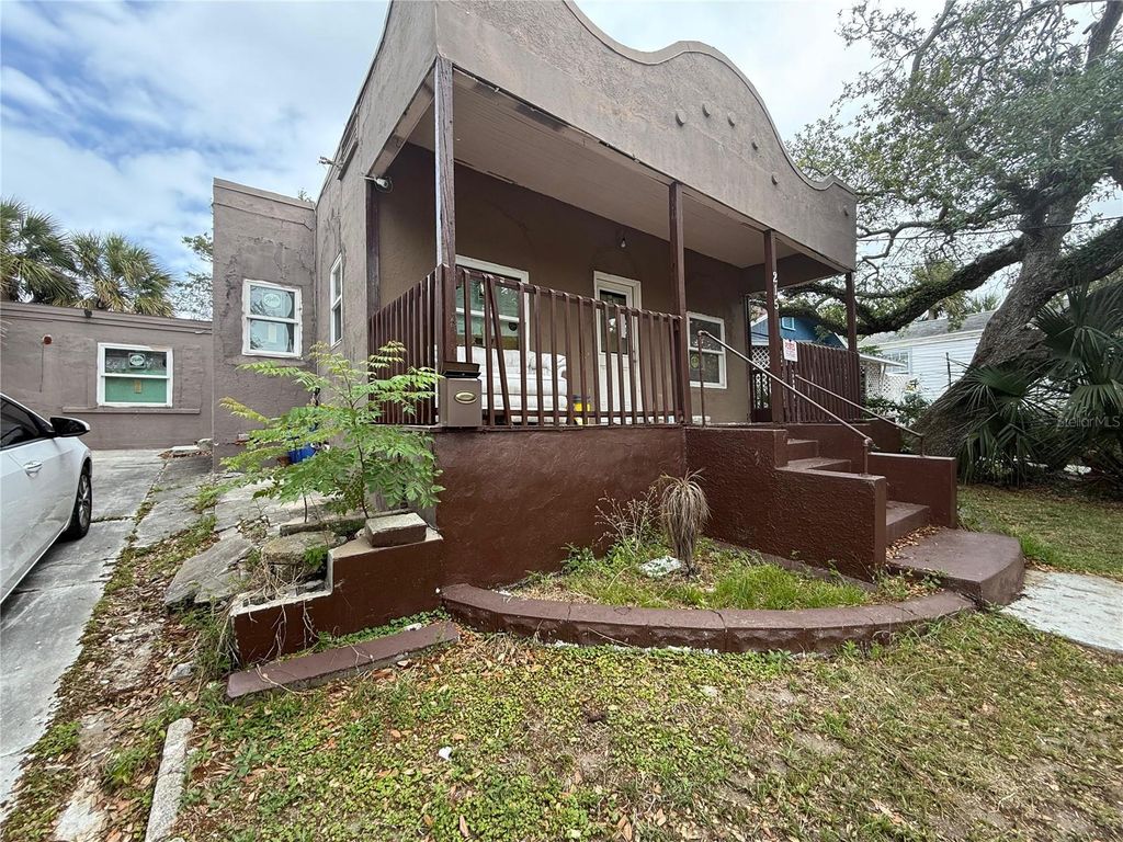 Photo of 215 S Oleander Avenue, Daytona Beach, FL 32118 (MLS # O6410370)