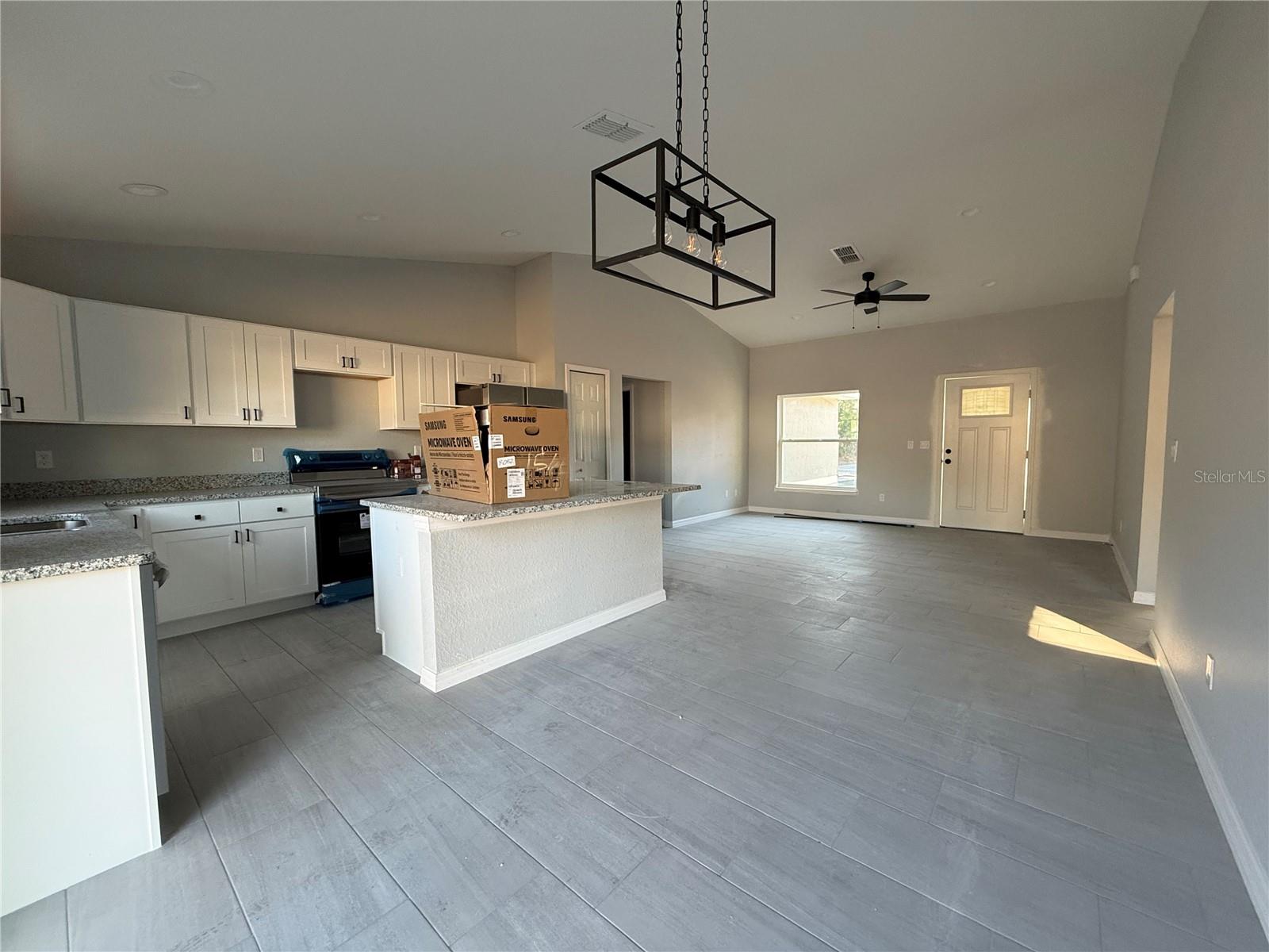 SILVER SPRINGS SHORES UNIT 19 - Residential