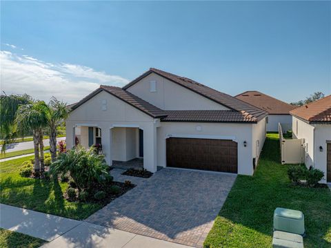 A home in WIMAUMA