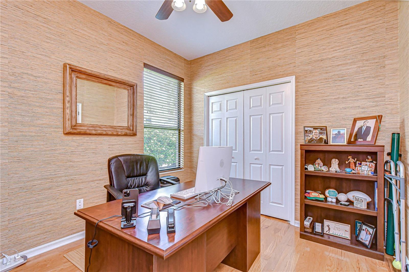 RIVER HILLS - Residential