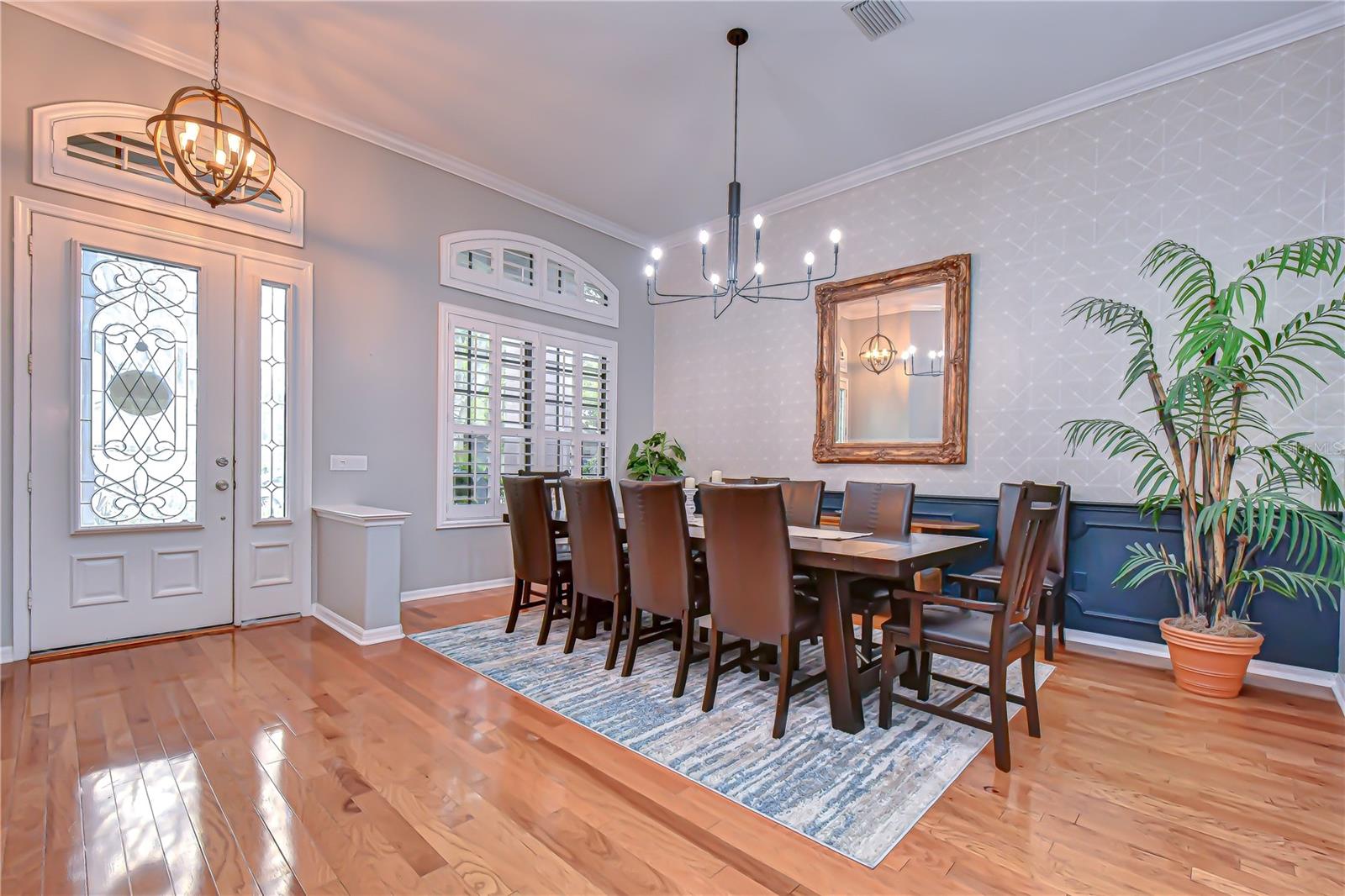 RIVER HILLS - Residential