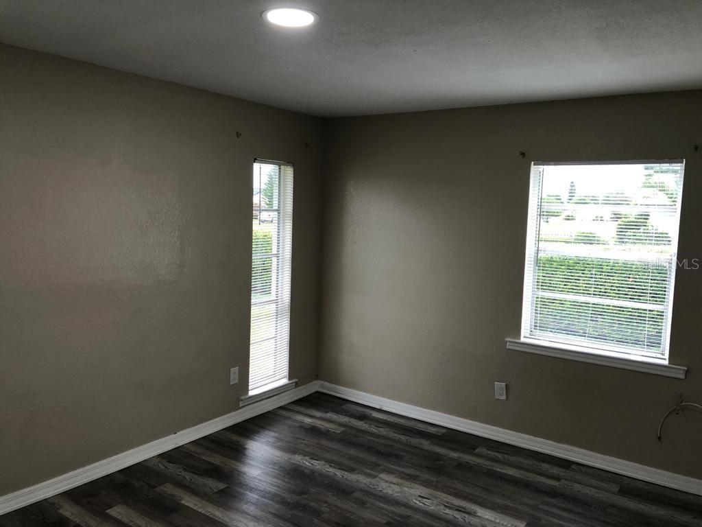 BUENA VENTURA LAKES UN 03 - Residential Lease