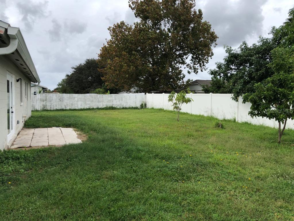 BUENA VENTURA LAKES UN 03 - Residential Lease