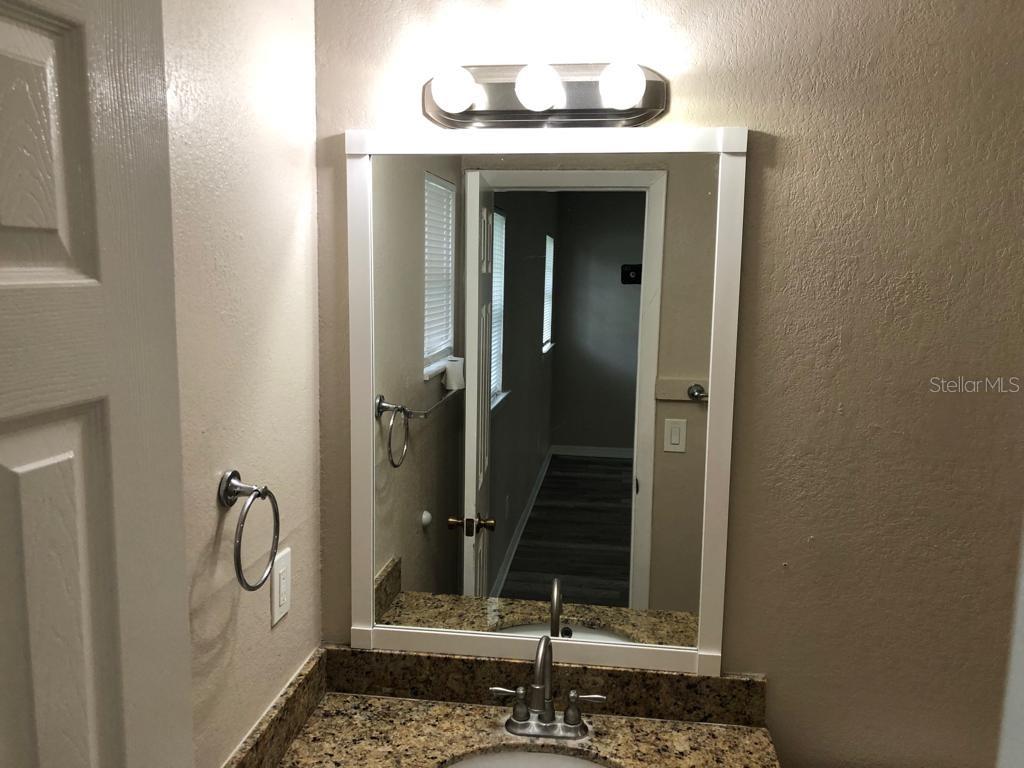 BUENA VENTURA LAKES UN 03 - Residential Lease