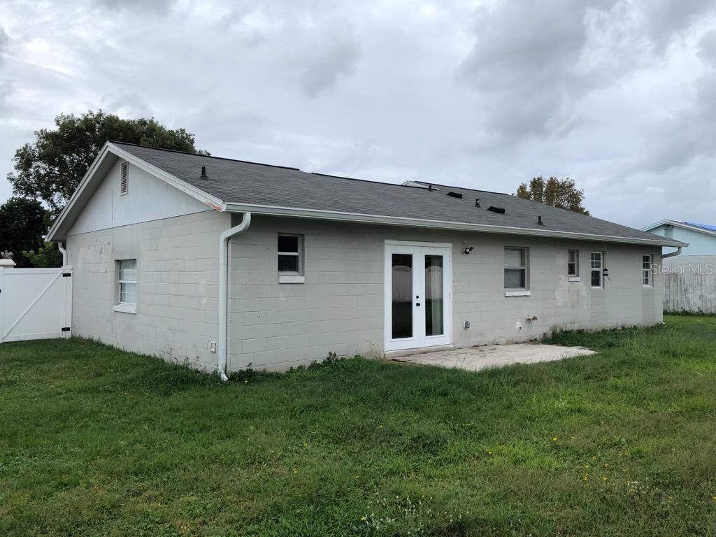 BUENA VENTURA LAKES UN 03 - Residential Lease