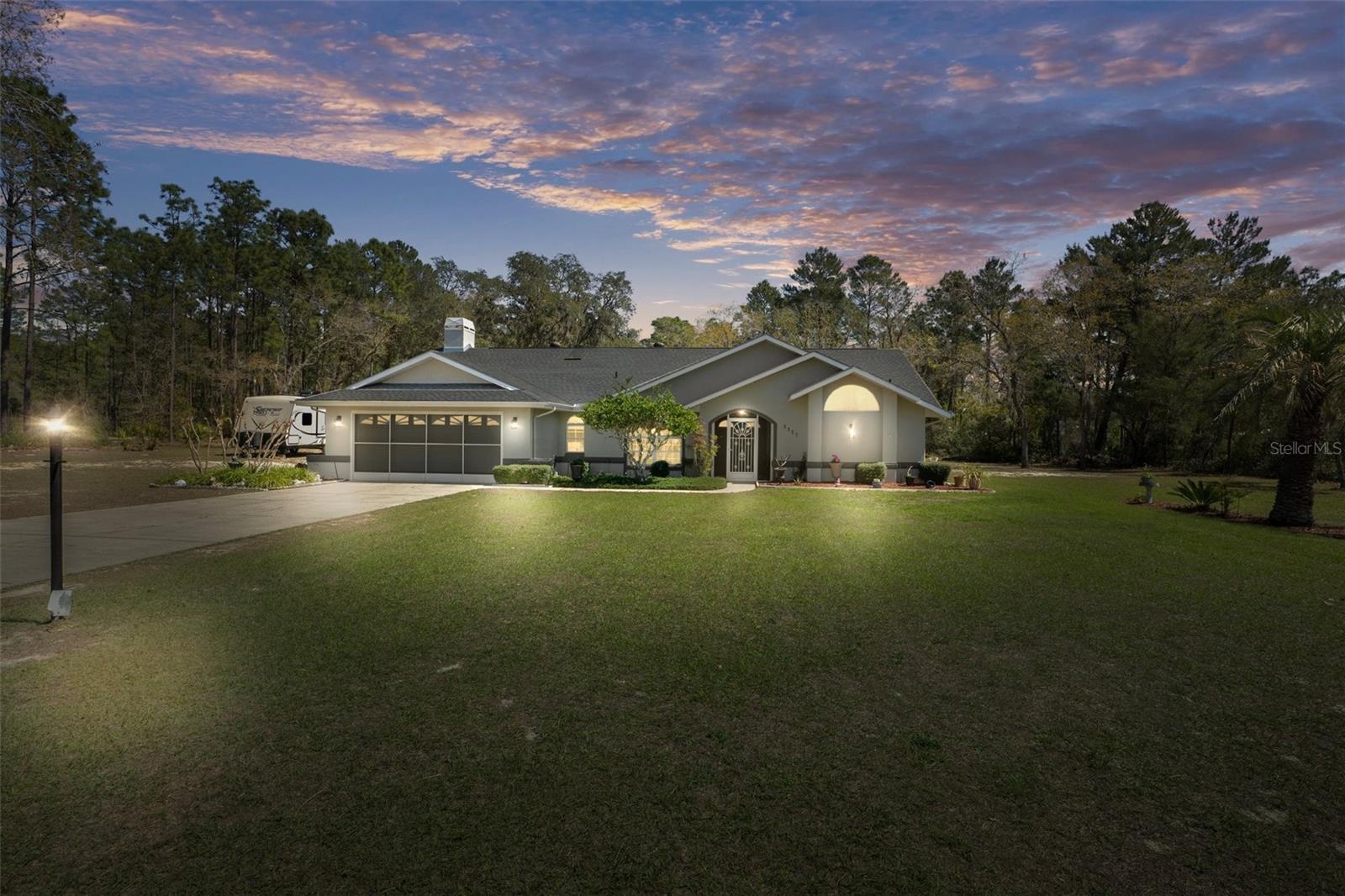 5557 N SIERRA TERRACE