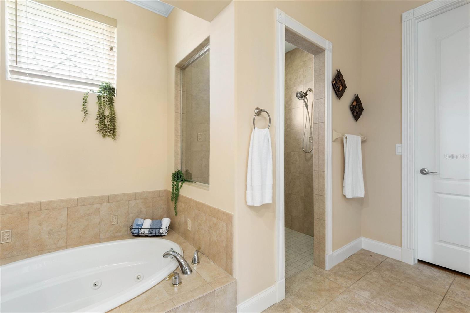 WATERWOOD PARK - Residential
