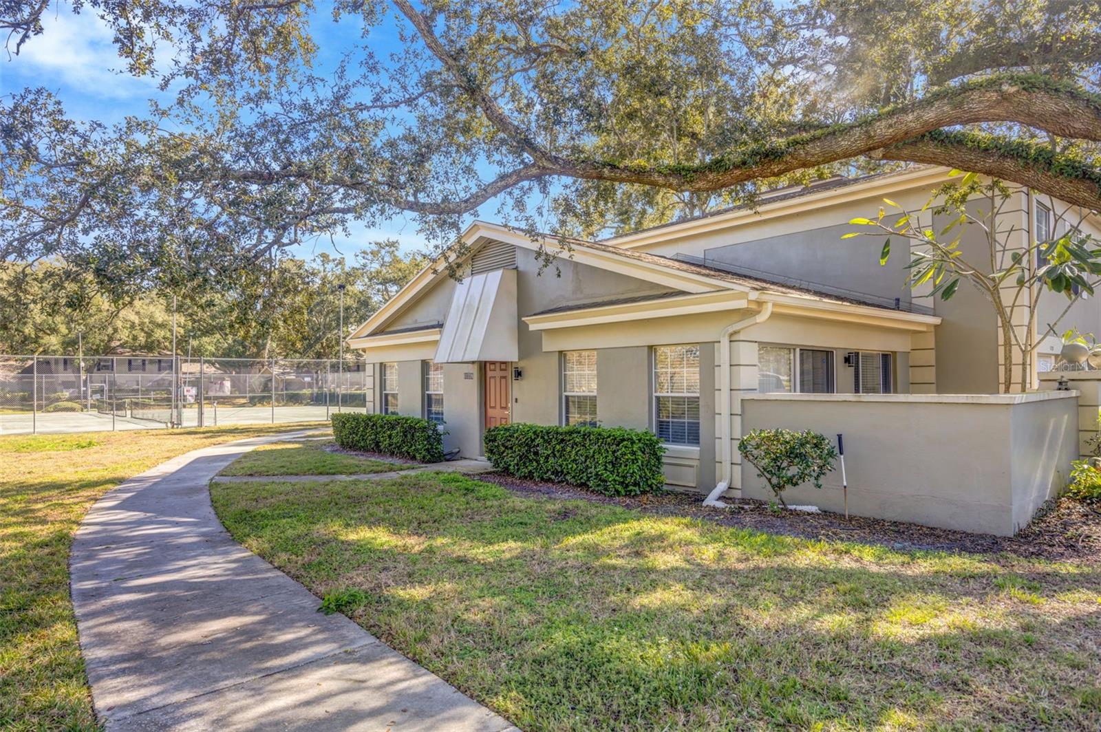 RAINTREE MANOR HOMES CONDO - Residential Lease