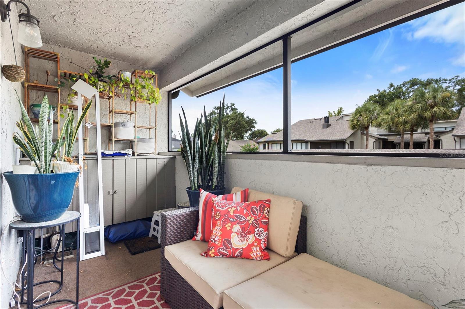 ULTRA VISTA CONDO - Residential Lease