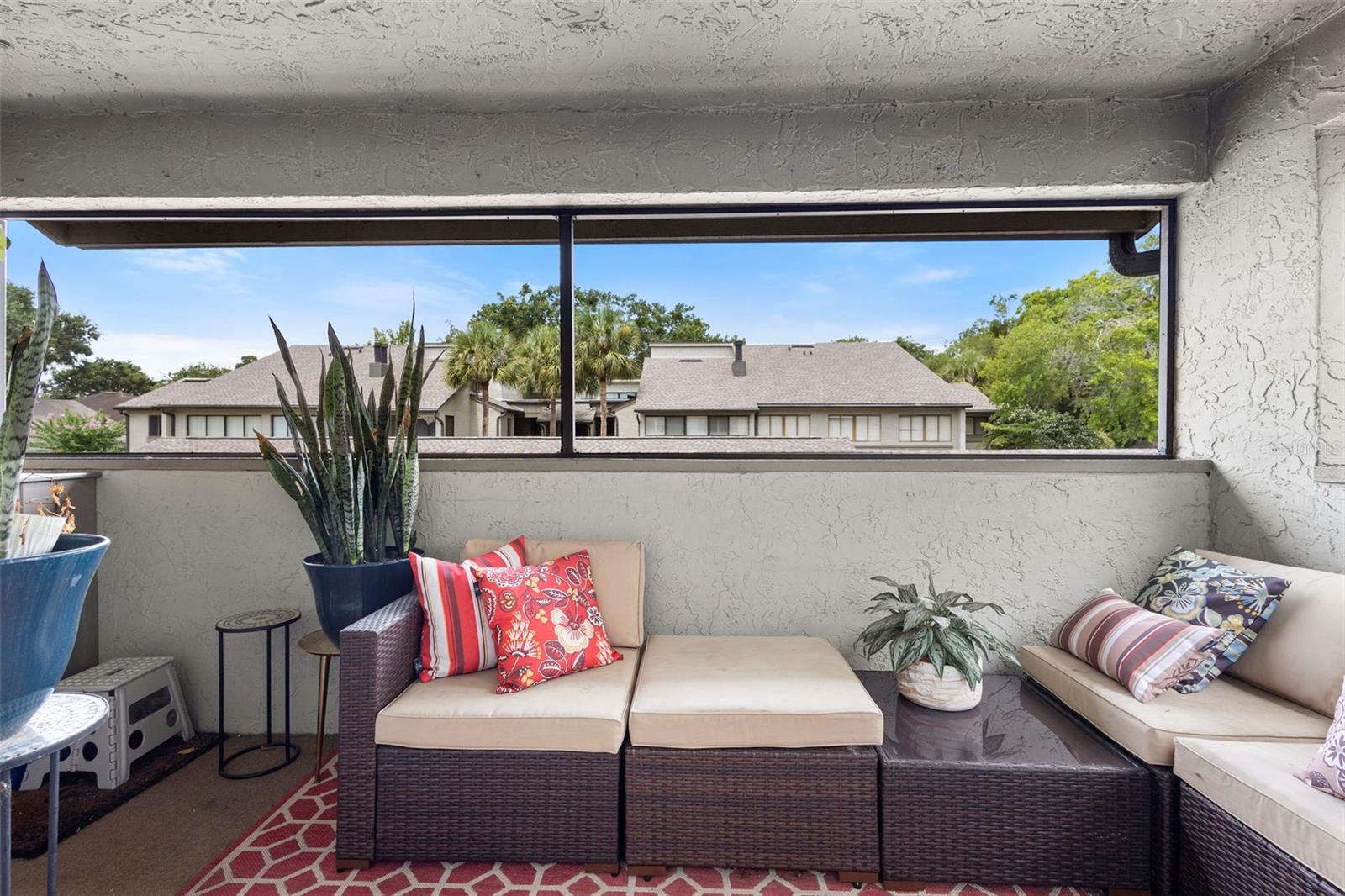 ULTRA VISTA CONDO - Residential Lease