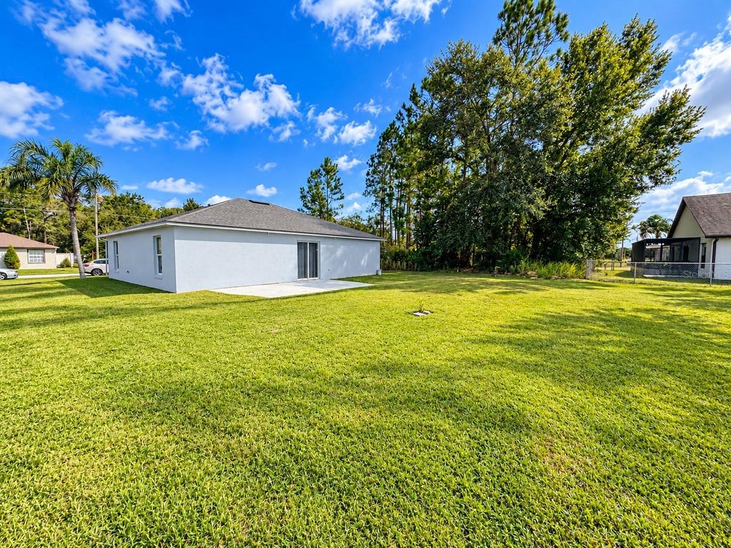 Photo of 239 Great Yarmouth Court, Kissimmee, FL 34758 (MLS # S5160397)