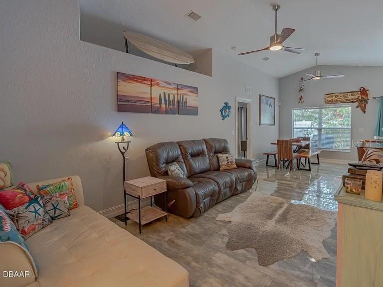 SILVER TERRACE - Residential