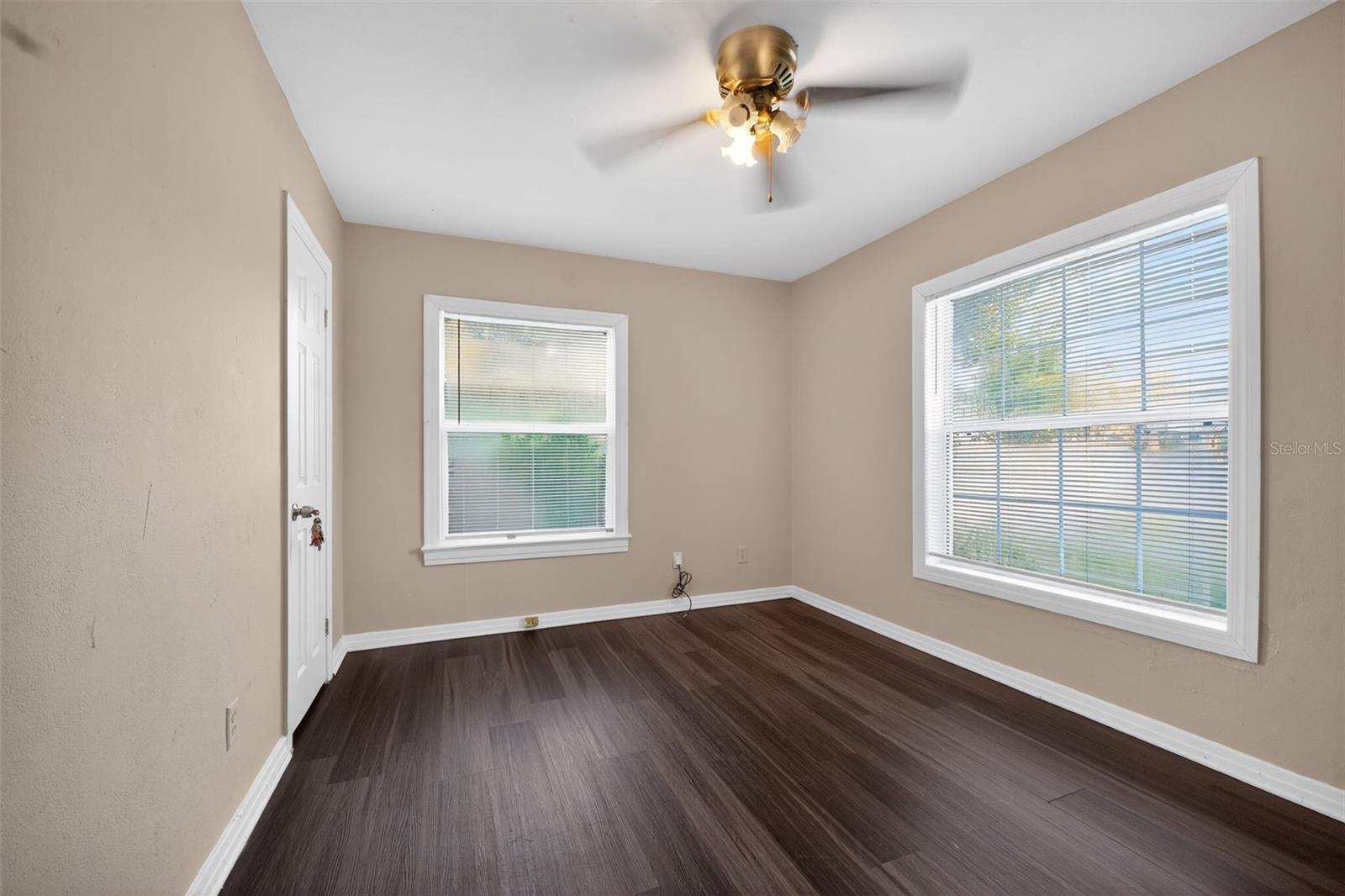 SOUTHSIDE ESTATES - Residential