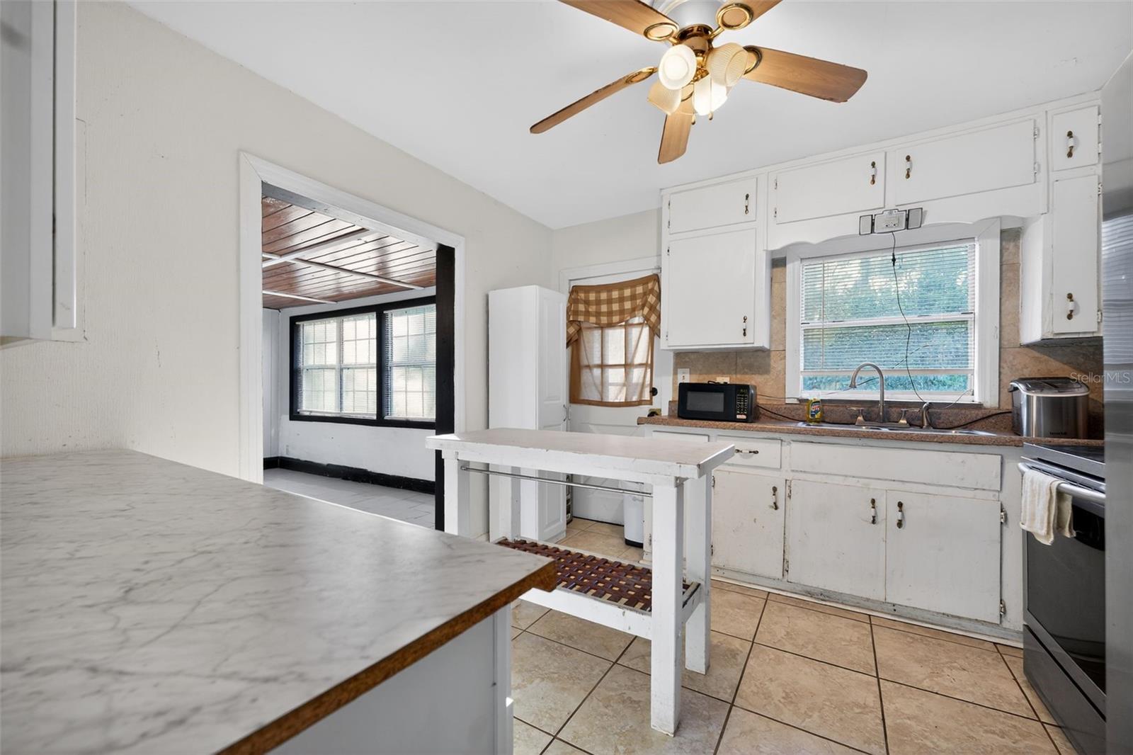 SOUTHSIDE ESTATES - Residential