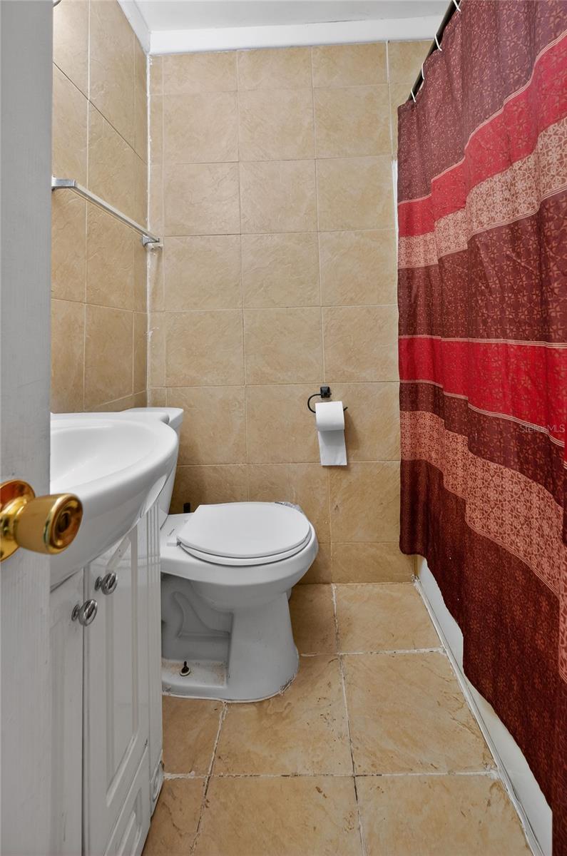 SOUTHSIDE ESTATES - Residential