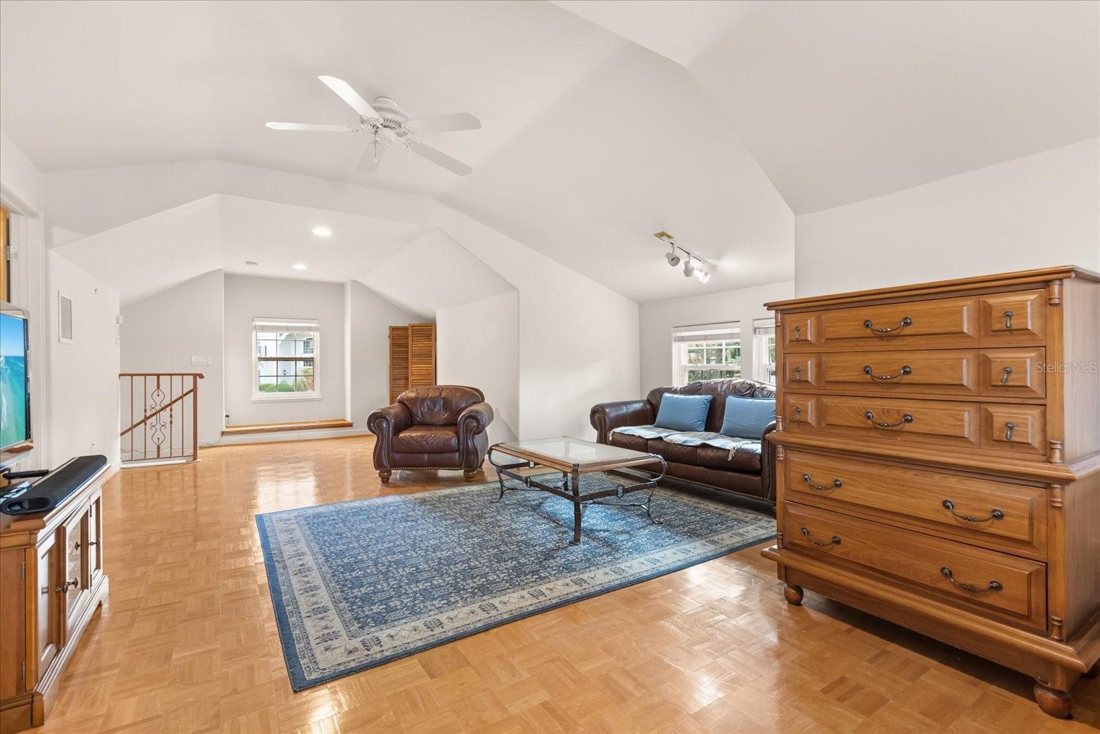 RAVENSBROOK 2ND ADD - Residential