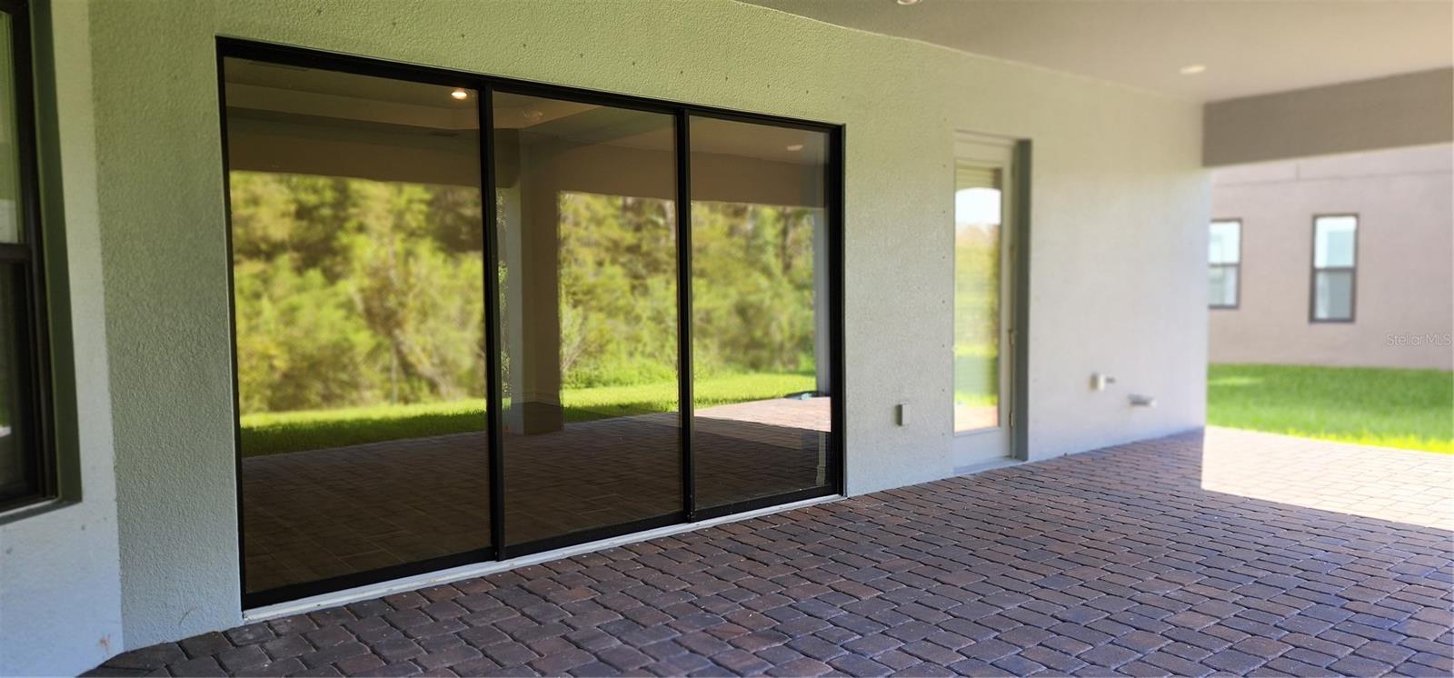 ESTANCIA PH 2B2 - Residential Lease