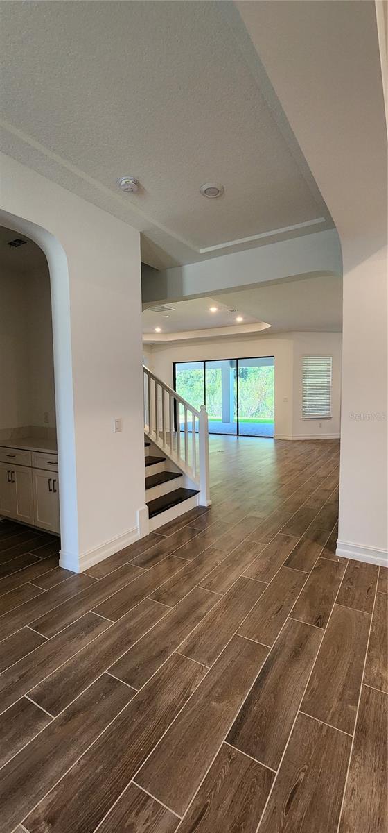 ESTANCIA PH 2B2 - Residential Lease