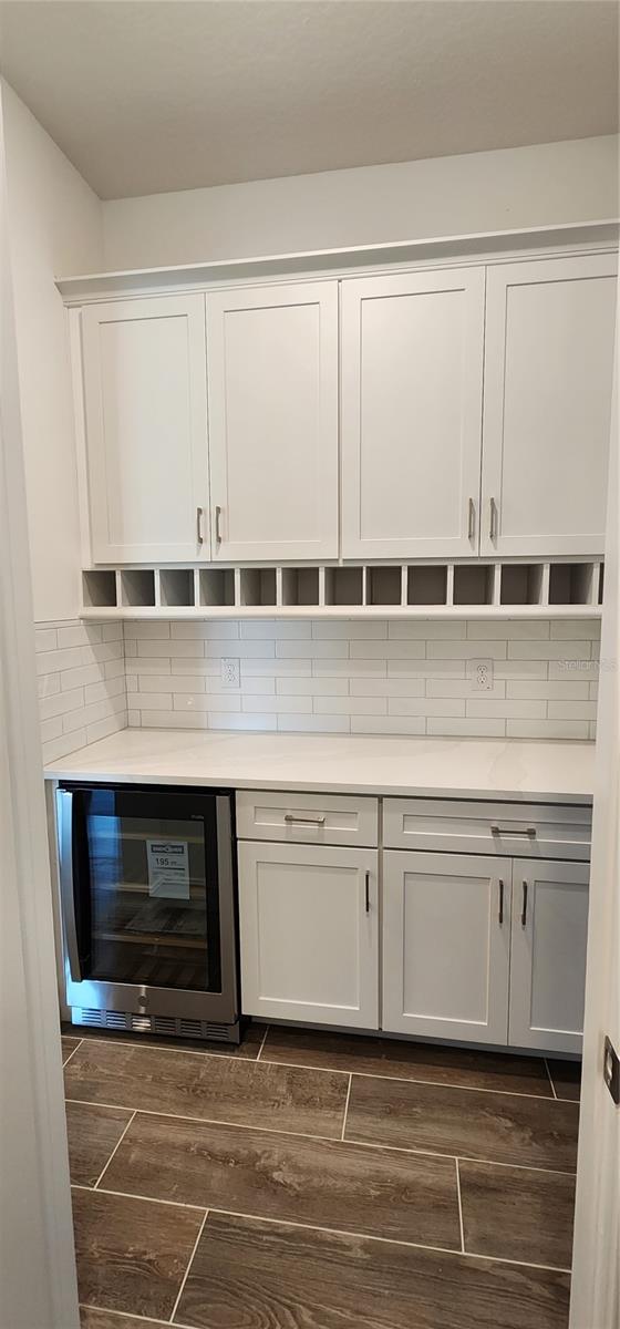 ESTANCIA PH 2B2 - Residential Lease