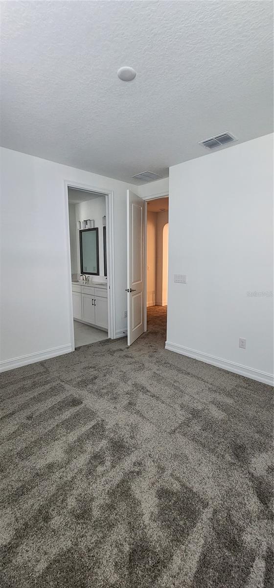 ESTANCIA PH 2B2 - Residential Lease