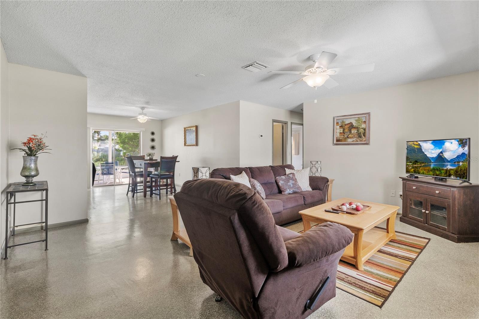 PORT CHARLOTTE SUB 41 - Residential Lease