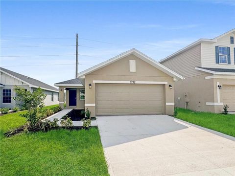 Photo of 7533 Bent Tree Loop, Saint Cloud, FL 34773 (MLS # O6351847)