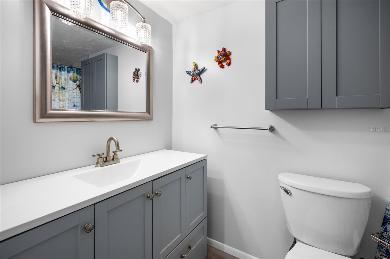 PALM MANOR - Residential