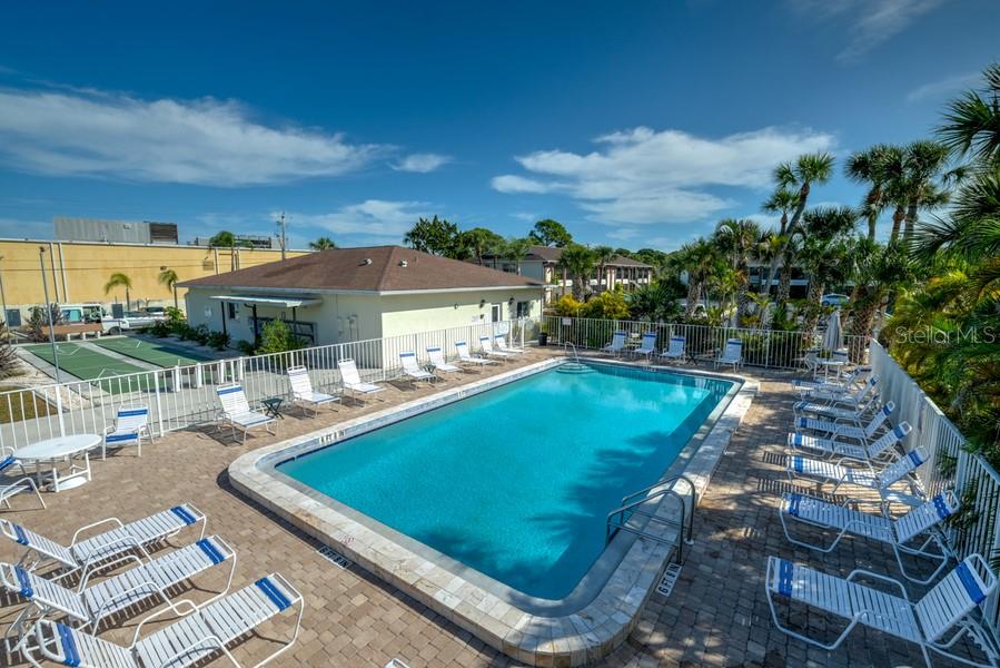 PALM MANOR - Residential