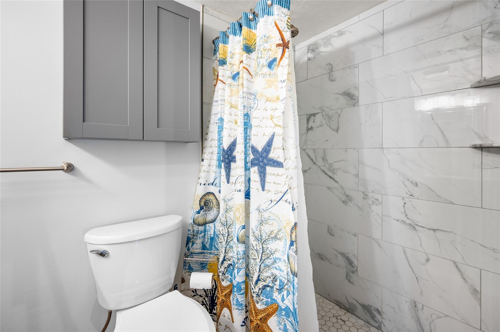 PALM MANOR - Residential