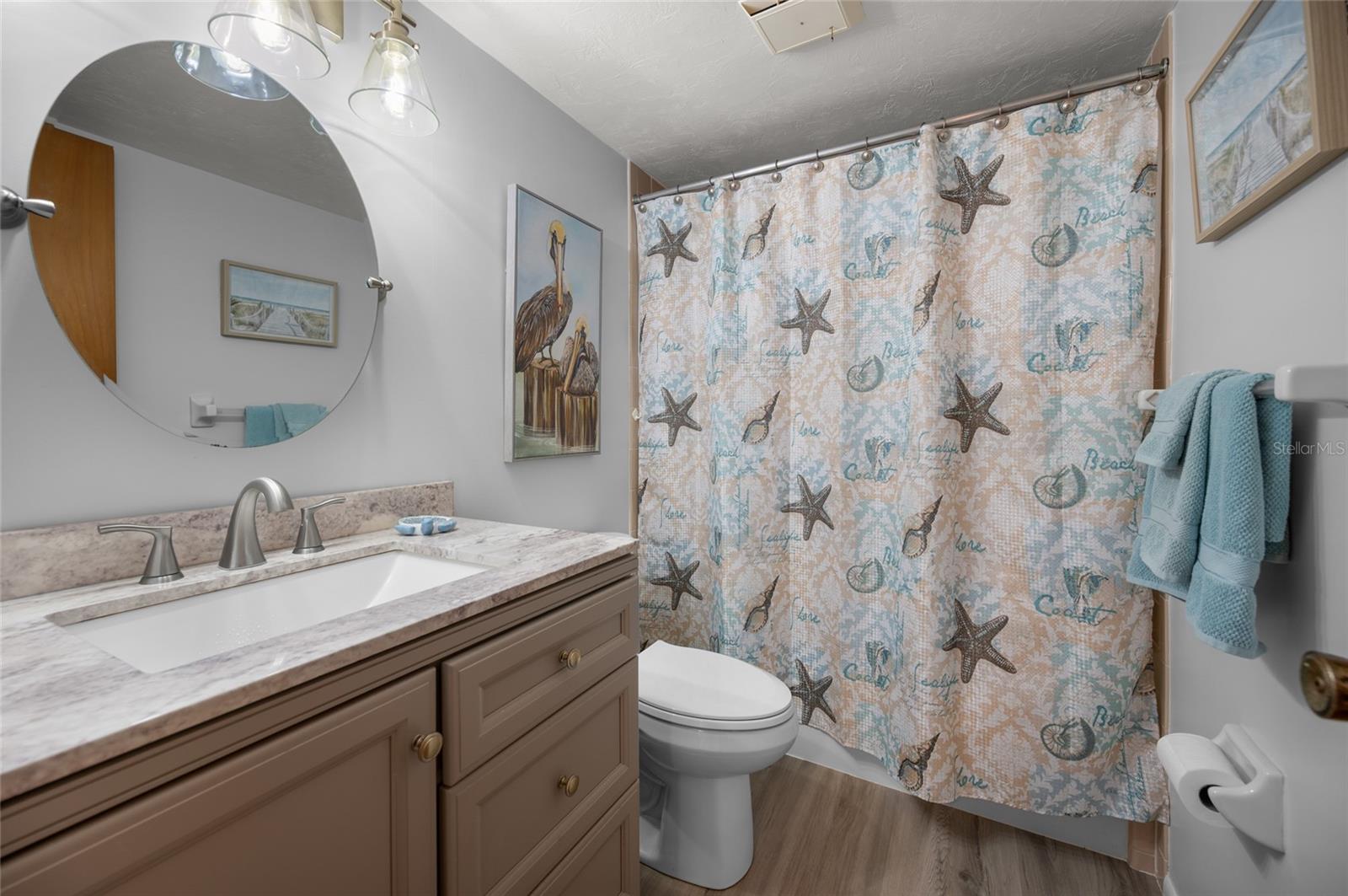 PALM MANOR - Residential