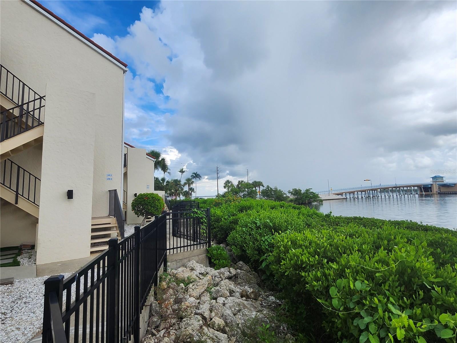 1401 BEACH ROAD 303