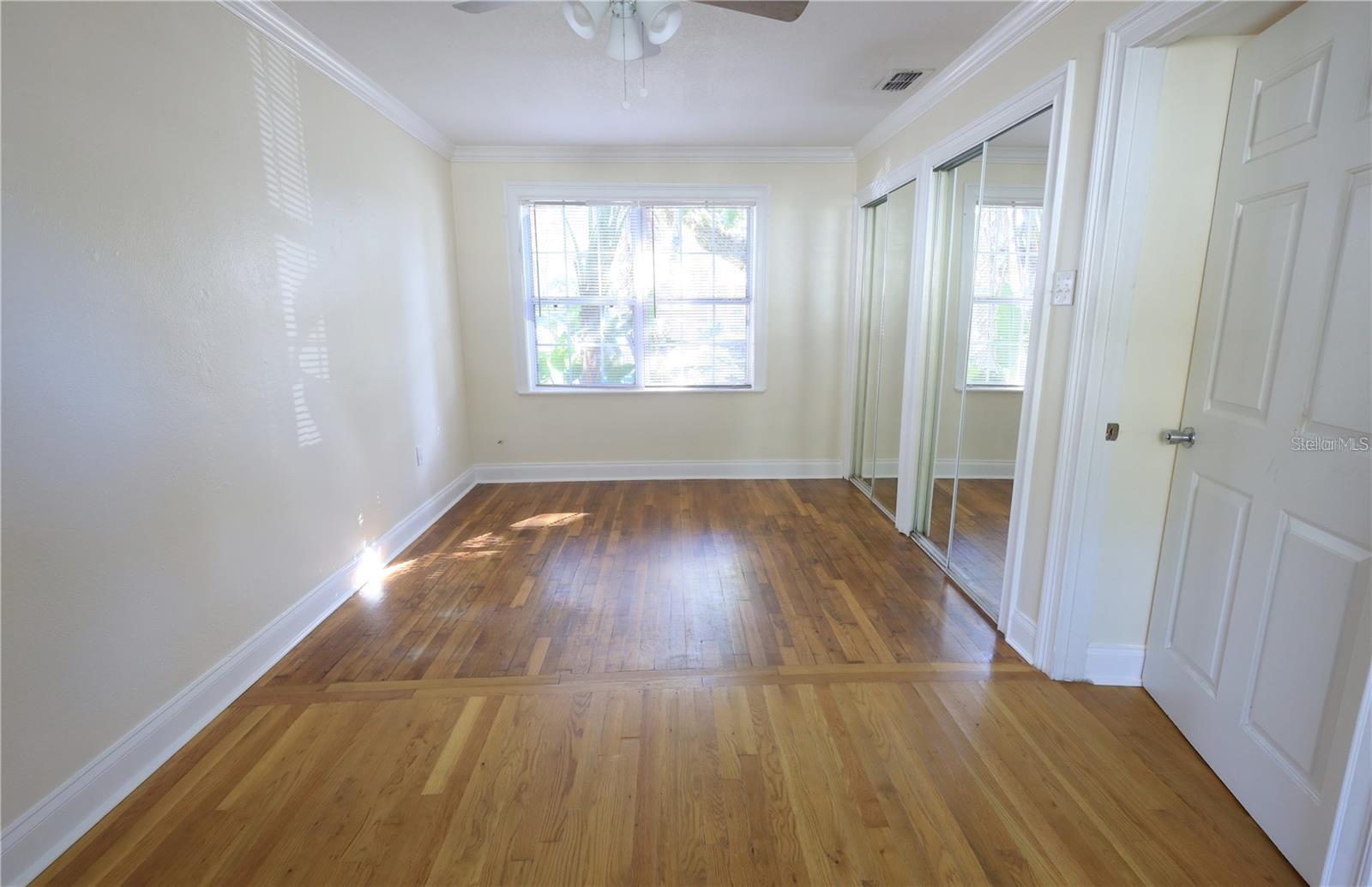 ROBINSONS S A 03 REV - Residential Lease