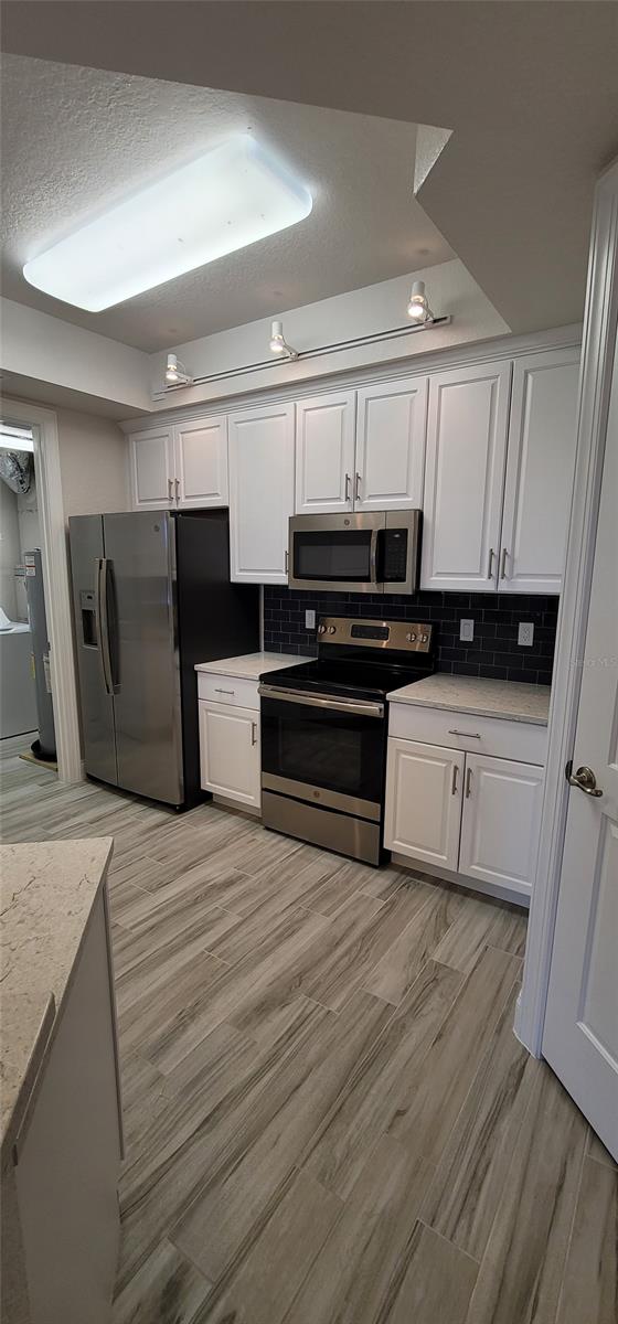 Riverwlk/Coronado Island-Bldg - Residential