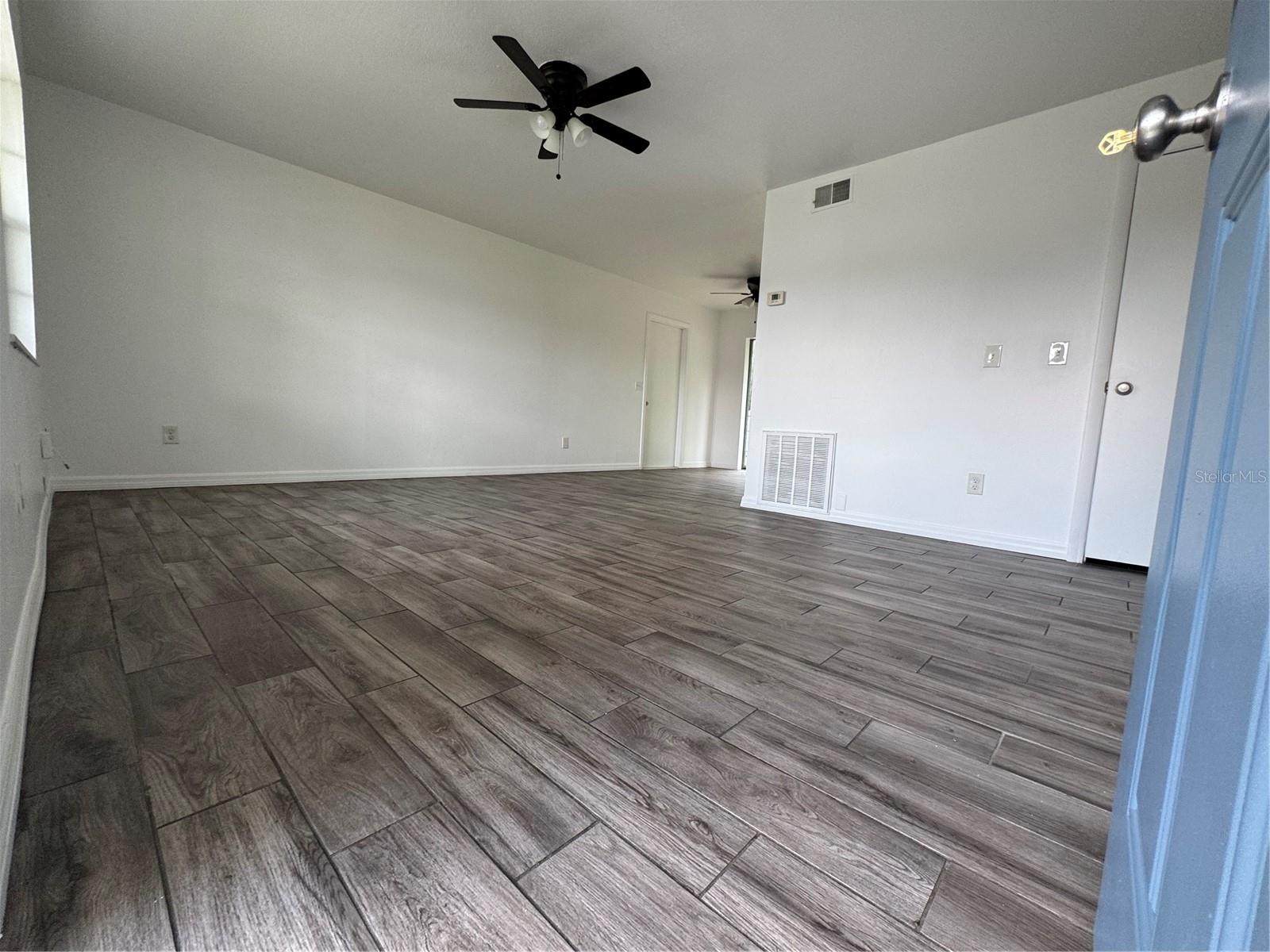 5738 CARDINAL GUARD AVENUE